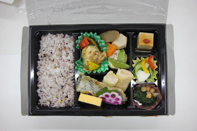 １班お弁当.JPG